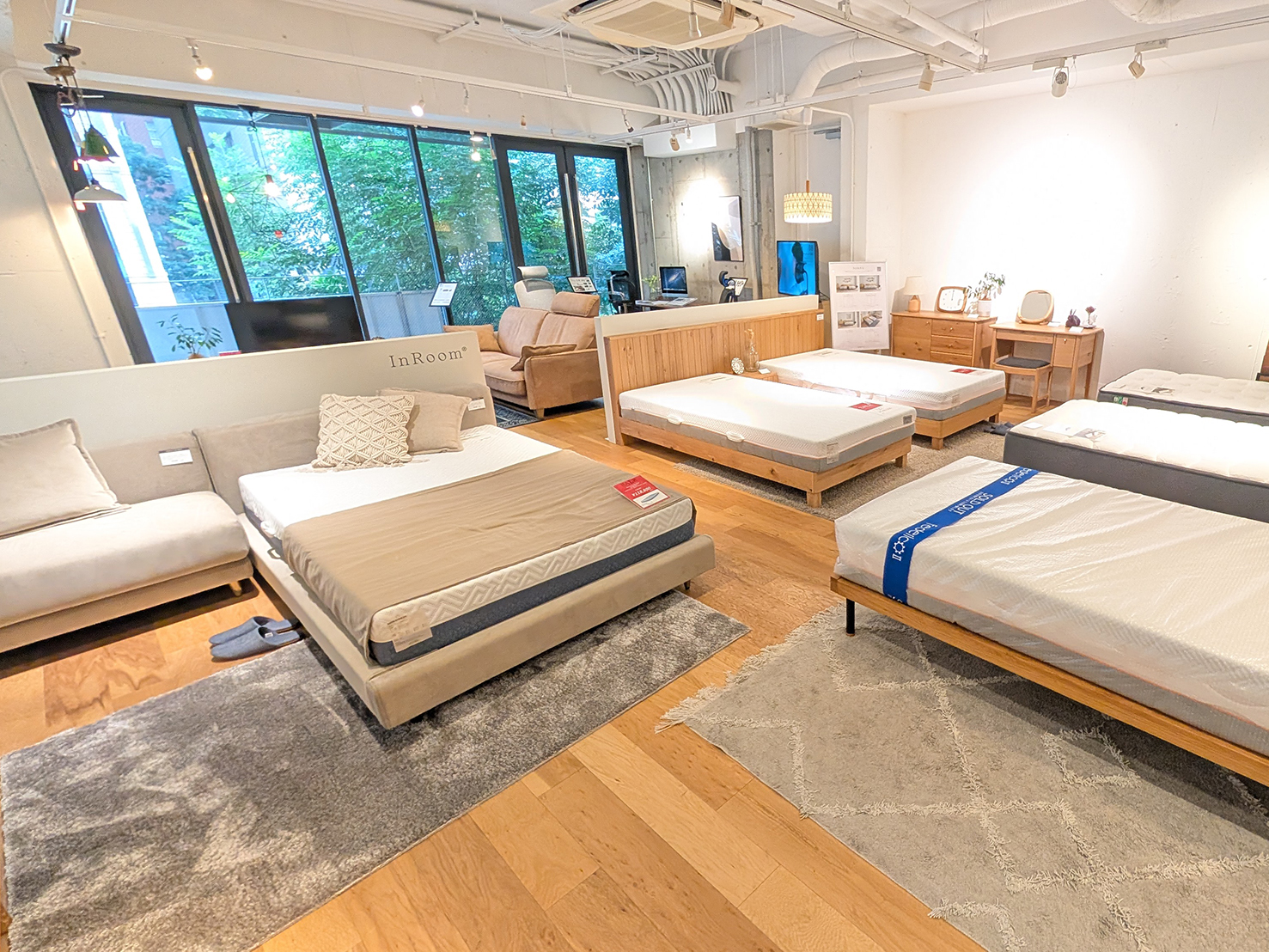 関家具  大阪ショールーム