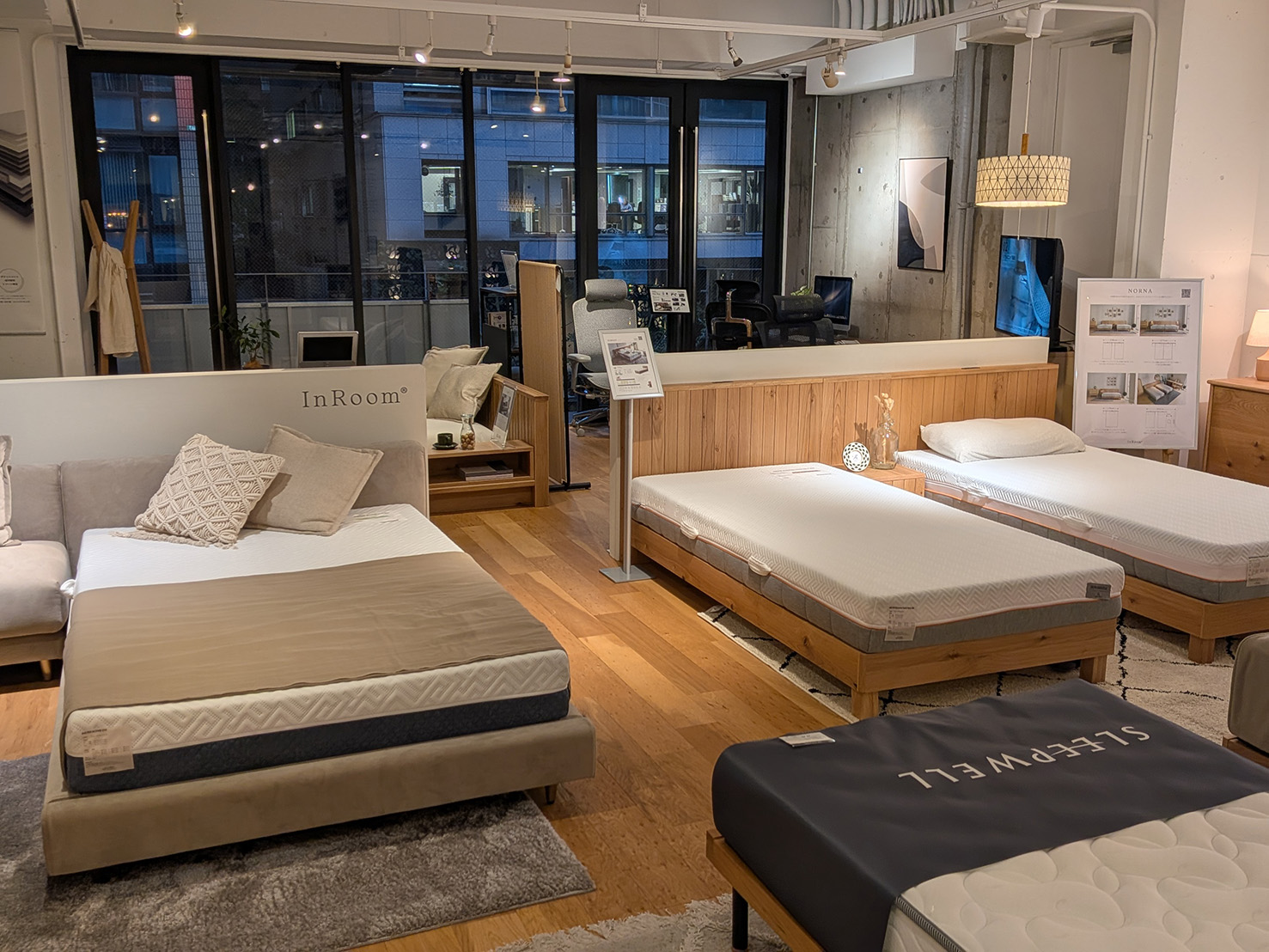 関家具  大阪ショールーム